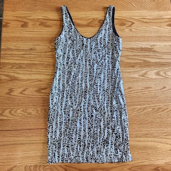 Cache Black & White Abstract Striped Sequin Cocktail Dress Mini Size Large - Picture 7 of 12